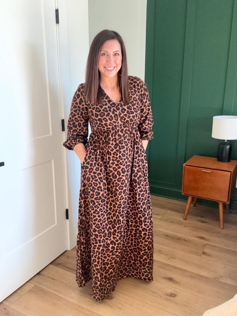 I just got this dress in last week and it’s already on clearance and starting to sell out.